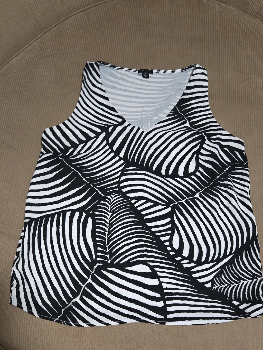 Ann Taylor Black and Gray Striped Sleeveless Top